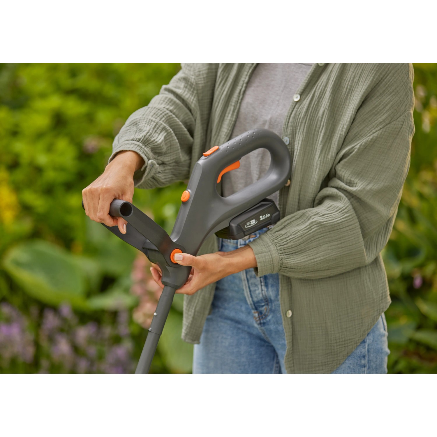 Gardena 18V Easytrim 25cm P4A (zonder accu) kopen? Grastrimmers