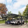 Palram Canopia Doppelcarport Arizone Double Wave mit zwei geparkten Autos.