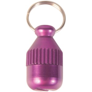 Lila Trixie Adressanhänger aus Metall für Katzenhalsband.