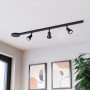 Schwarzes EGLO EASYT Schienensystem mit 3 Spots (GU10, max. 10W, L 1020mm) an der Decke.