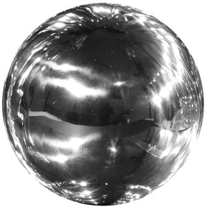 Glänzende, silberne Dekokugel aus Edelstahl, Durchmesser 8 cm.