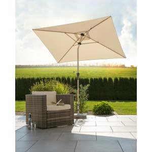Schneider Marktschirm, 230x150 cm, Natur, mit Kurbel, auf Terrasse mit Sessel.