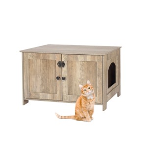 Katzenschrank in Holzoptik mit Katze davor. Abschließbare Katzenkommode für Katzenklo oder als Rückzugsort.