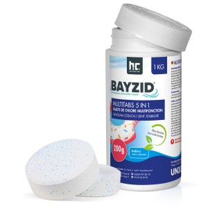 Bayzid Multitabs 5in1 für Pools, 1kg Dose mit zwei Chlortabletten im Vordergrund.