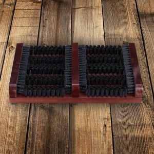Relaxdays Schuhabstreifer Holz Braun Schwarz mit Bürsten Rutschfest 5,5 x 36 x 26 cm 1,1 kg