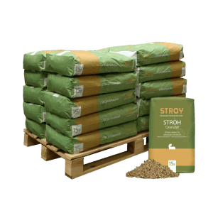 STROY Strohgranulat Einstreu: Eine Palette mit grünen 15kg Säcken und losem Granulat. Ideal für die Pferdepflege.