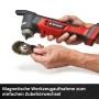 Einhell Akku-Multifunktionswerkzeug TP-MG 18 Li BL-Solo mit Diamant-Segmentsägeblatt in der Hand.
