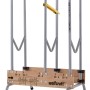 wolfcraft Sägebock FSC®: Klappbarer Arbeitsbock mit Auswurfsicherung für sicheres Sägen.