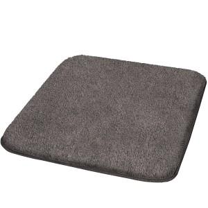 Kleine Wolke Badteppich Wilna, 50x60 cm, Schiefer: Badteppich aus Polyester mit rutschfester Beschichtung.