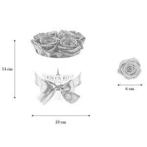 Rosenbox Weiß mit 4 roten Rosen und Schleife, Durchmesser 10 cm. Blumenstrauß für besondere Anlässe.