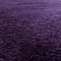 Nahaufnahme: Ayyildiz Hochflorteppich Fluffy 3500 in Violett, runder Shaggy Teppich.