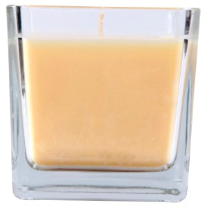 HS Candle Duftkerze Vanille im Glas-Viereck, 8x7,5 cm. Dekorative Kerze für entspannte Atmosphäre.