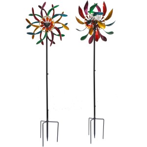 Mehrfarbiger Boltze Gartenstab Metallrad, 122cm, Gartendeko für farbenfrohe Akzente im Garten.