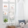 Fenster mit Komar Fenstersticker Sweet Fairyland mit Waldtiermotiven.