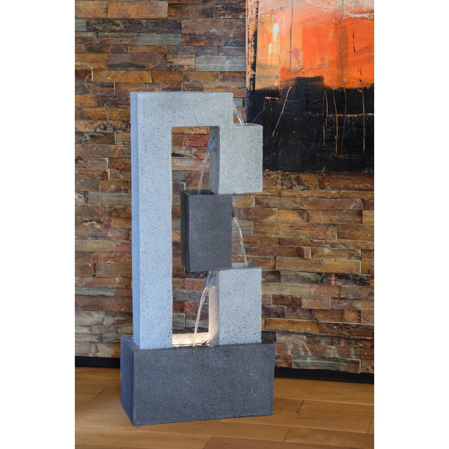 Moderner Gartenbrunnen XL Kaskade mit LED-Beleuchtung und drei Stufen in Steinoptik.