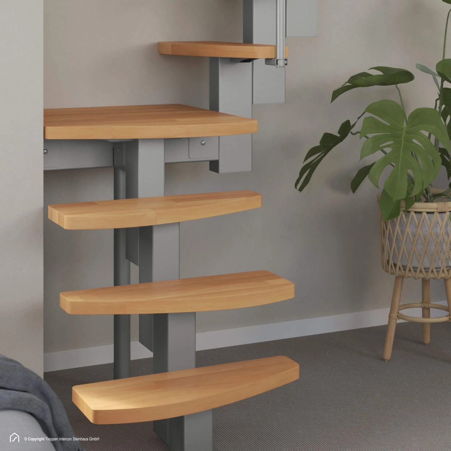Intercon Raumspartreppe Quadro: Buche Natur Massivholzstufen, Italo-Silber Mittelholm. Moderne Innentreppe.