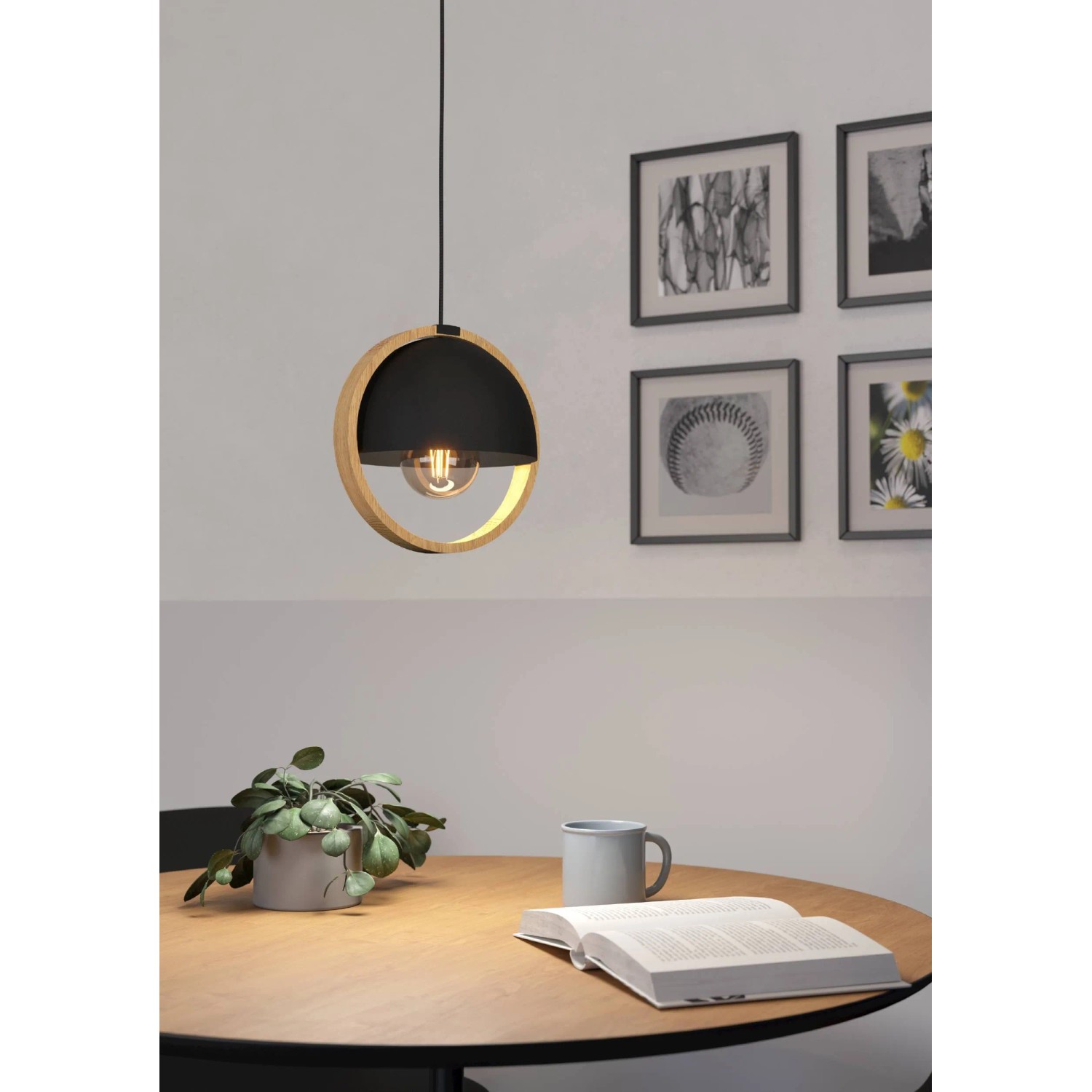 Moderne Eglo Pendelleuchte Callow, schwarz-braun, mit Holzring und Textilkabel, Ø 23 cm.