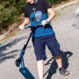 Blauer Six Degrees Stuntscooter mit Wing-Lenker und HIC Compression-System für coole Stunts.