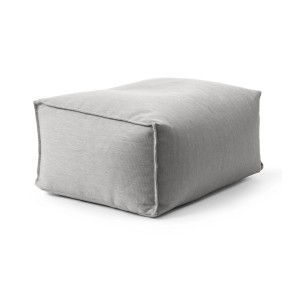 Lichtgrauer mokebo Outdoor Pouf, eckiger Sitzhocker für Balkon und Garten.