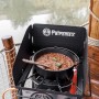 Petromax Gastisch ge45-s mit Topf und Windschutz. Kompakter Gaskocher für Outdoor-Küche.