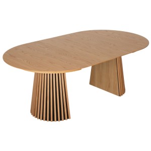 Ovaler Ausziehtisch Oria in Natur Eiche, 210x120 cm. Diningtisch mit Lamellen-Optik.