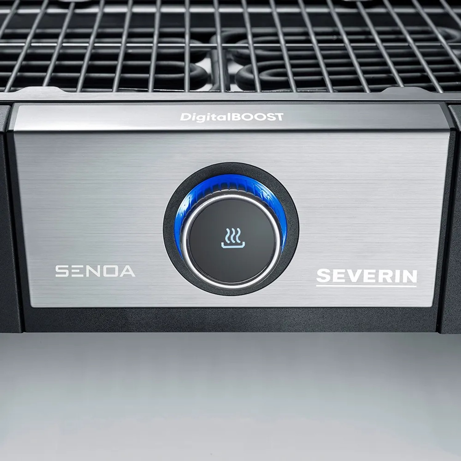 Detailansicht des Severin SENOA DigitalBOOST Tischgrills mit Temperaturregler und Grillrost.