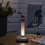 Konstsmide LED-Akku-Vase Biarritz, weiße Deko-Leuchte für Innen und Außen, mit warmweißem Licht.