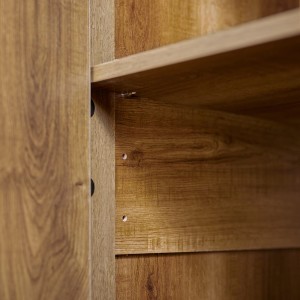 Detailaufnahme: Regalböden im SoBuy Küchenwagen KNL02-PF, Holzoptik.