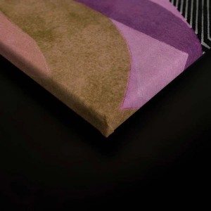 Detailansicht: Abstraktes Leinwandbild in Rosa, Gold und Lila. Mid Century Design für moderne Wanddekoration.