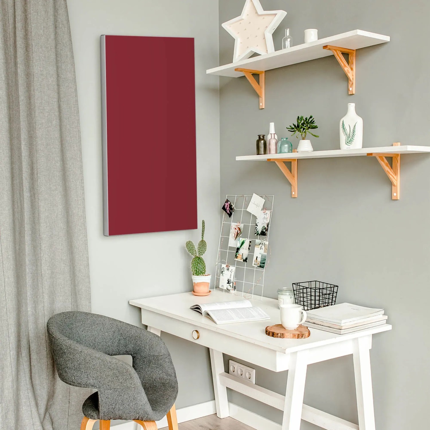 Banjado Magnettafel Burgund, 37x78cm, silberne Magnetwand für Notizen & Fotos, inkl. 4 Magnete.