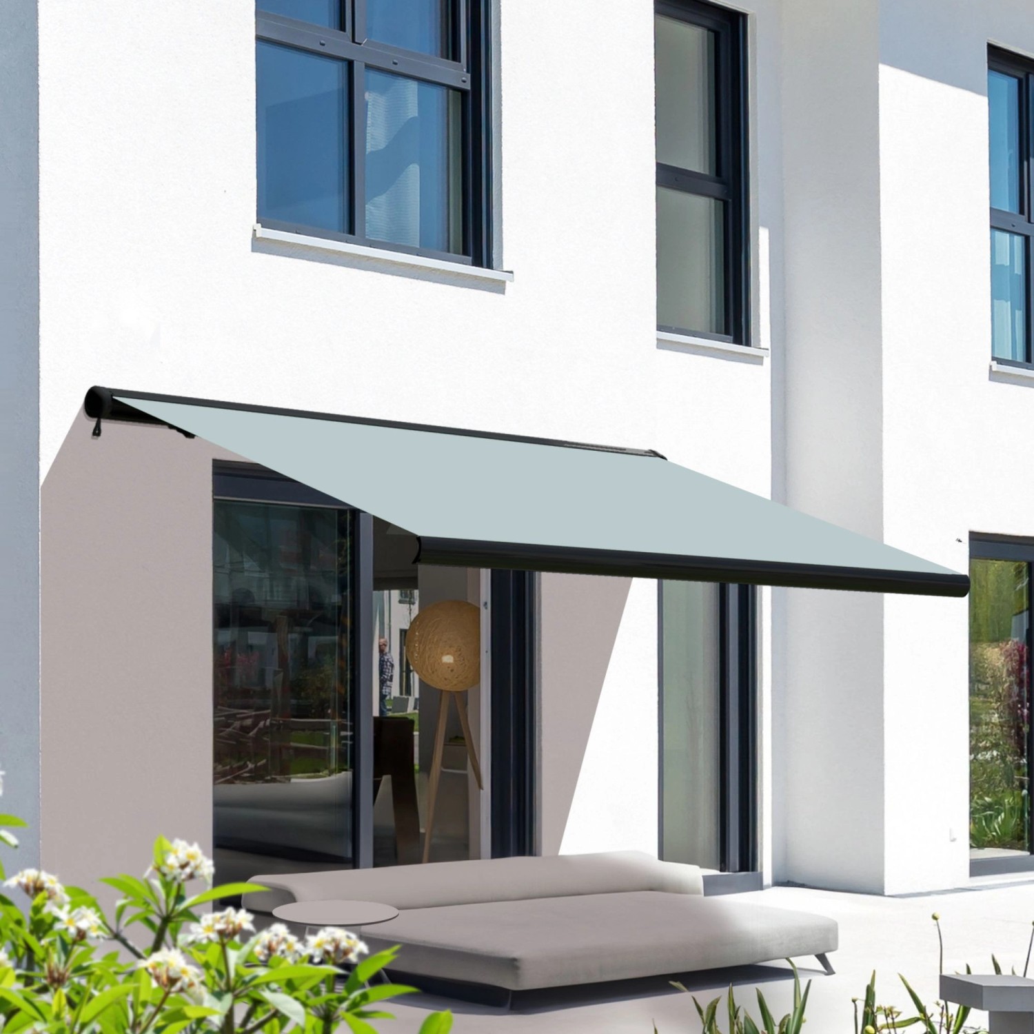 Elektrische Kassettenmarkise, anthrazitfarbene Kassette, Tuchfarbe Candy, 3,0x2,5 m. Vollkassettenmarkise von Eclipse.