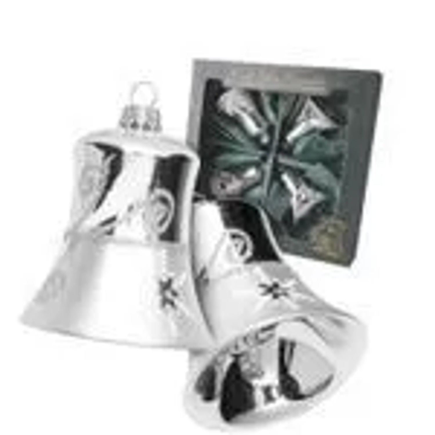Silberne Glas-Glocken als Christbaumschmuck, 7cm, mundgeblasen, handbemalt mit Schneeflocken-Dekor. 4er Set für festliche Deko.