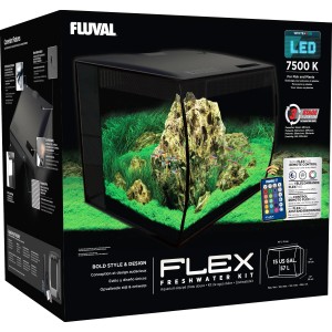 Verpackung des Fluval Aquarium-Set Flex LED 57 l Schwarz mit Zubehör wie Pumpe, Filter und Fernbedienung.