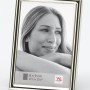 Walther Design Chloe Portrait Bilderrahmen, 6x9 cm, Silber. Schmaler, versilberter Fotorahmen mit Klarglas.