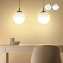 Zwei matte WiZ LED-Lampen E27 in Glühlampenform, 8W, warmweißes Licht, smarte Steuerung.
