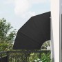 Anthrazitfarbener, faltbarer Balkon Sichtschutz aus Polyester, 115x115 cm, fächerförmig auf Balkon montiert.