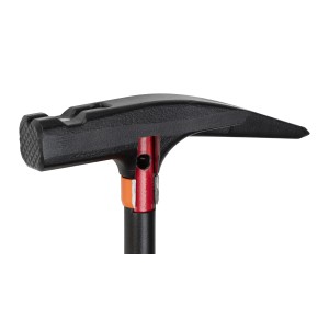Picard Maurerhammer BlackGiant, 600g, mit gerauter Schlagfläche und ergonomischem Griff.
