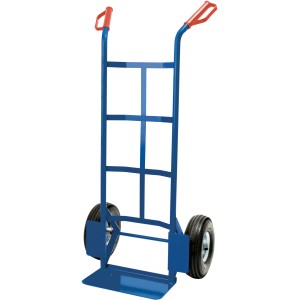 Blaue Sackkarre Basis Plus mit roten Griffen und 200 kg Tragkraft für den Transport.