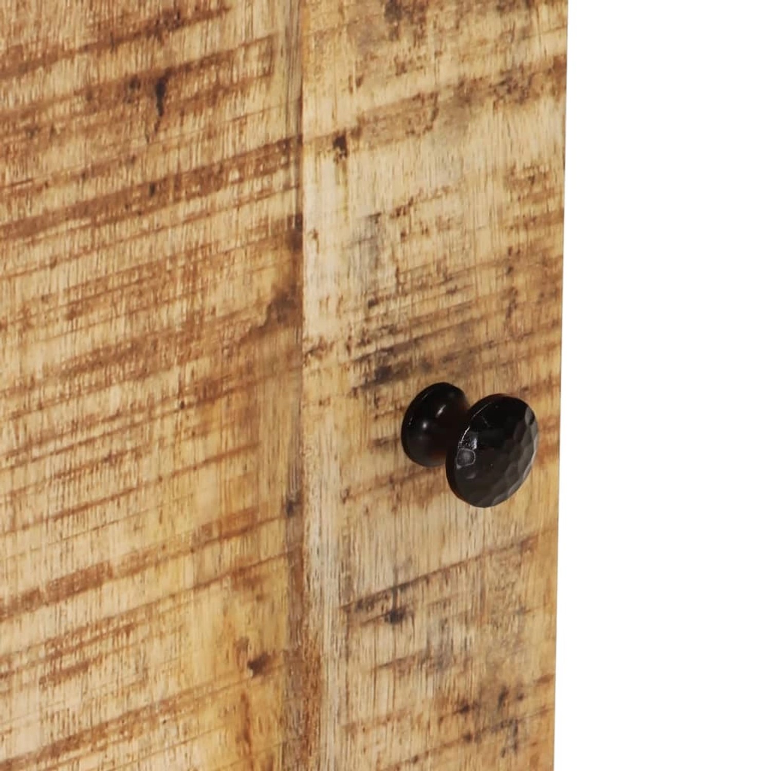 Detailansicht: Bad-Wandschrank aus Mangoholz mit schwarzem Griff. Badmöbel zur Wandmontage.