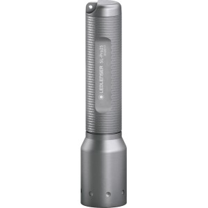 Solidline Pro 25 Taschenlampe, silbernes Aluminiumgehäuse, ideal für Innen- und Außenbereiche.
