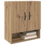 Wandschrank Artisan-Eiche aus Holzwerkstoff mit zwei Türen, schwarzen Griffen und offenem Fach. Bücher im Regal.