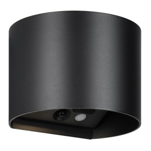 Schwarze, matte Reality LED-Akkuwandleuchte Genie für den Außenbereich mit Bewegungsmelder.