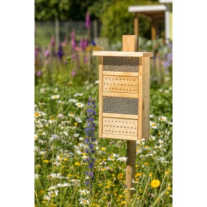 Neudorff Wildgärtner Freude Bienenhaus im Garten, Nisthilfe für Wildbienen.