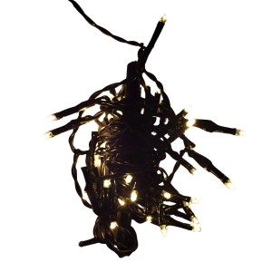 Lex 24er LED Lichterkette mit warmweißem Licht und schwarzem Kabel, gebündelt. Für Außen & Innen, mit Timer.