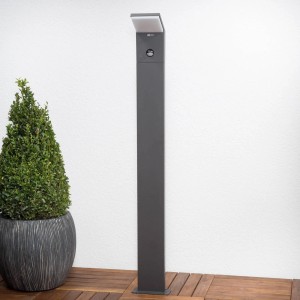 Lucande LED Außenleuchte Nevio 9619044 mit Bewegungsmelder Spritzwassergeschützt Modern in Schwarz aus Aluminium 1-flammig