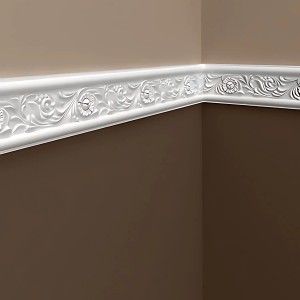 Weiße PROFHOME Wand- und Friesleiste (2m) mit floralem Rokoko-Design als Zierleiste.