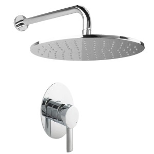 PaulGurkes Regendusche oval mit Unterputz Duscharmatur und rundem Brausearm.