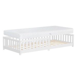 Weißes Kinderbett 90x200 cm aus Holz mit Matratze und Rausfallschutz. Ideal für sicheren Schlaf.