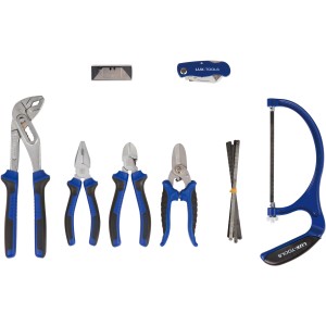 Werkzeugsortiment im Koffer: LUX Werkzeugkoffer 151-teilig mit Zangen, Schraubendrehern und Säge.