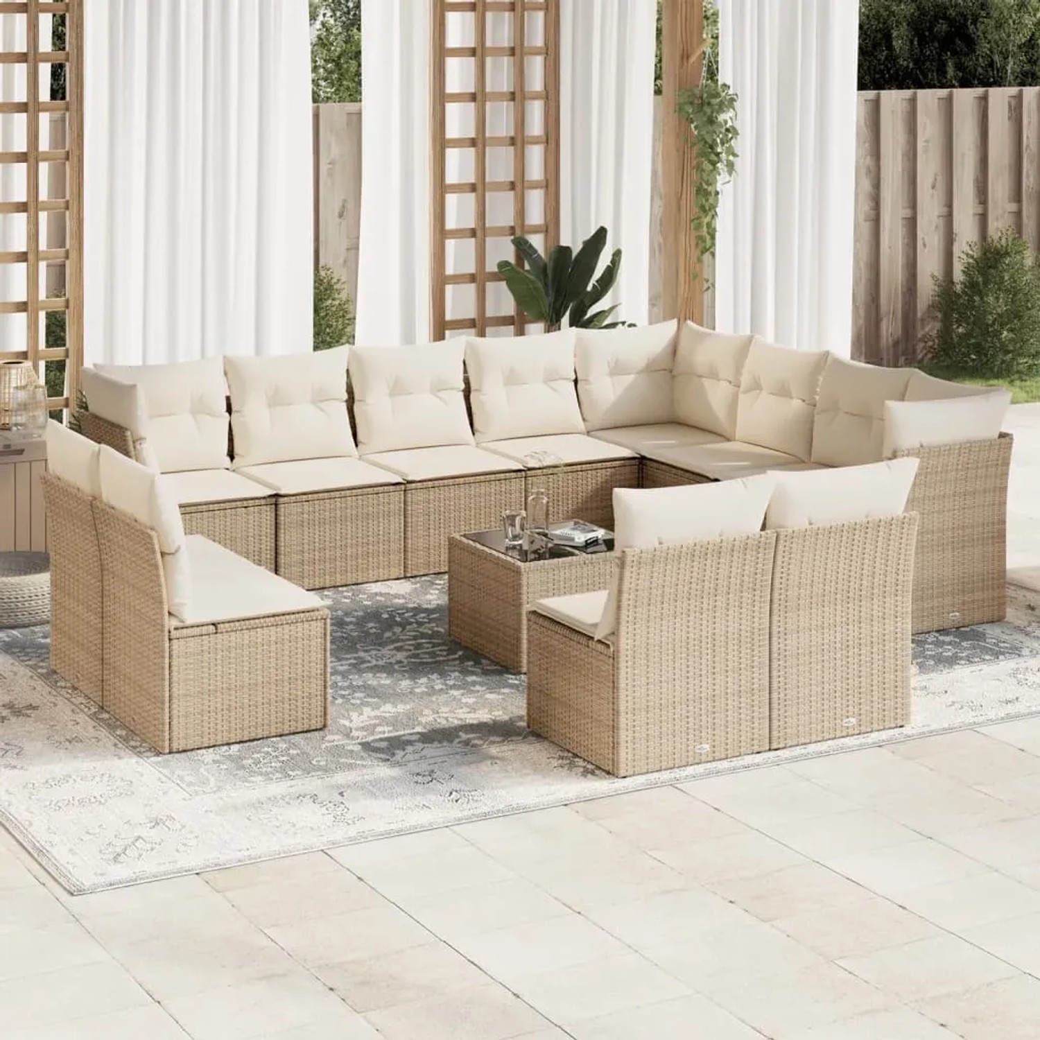 Beige 13-tlg. Garten-Sofagarnitur aus Poly Rattan mit Kissen für Terrasse & Garten.